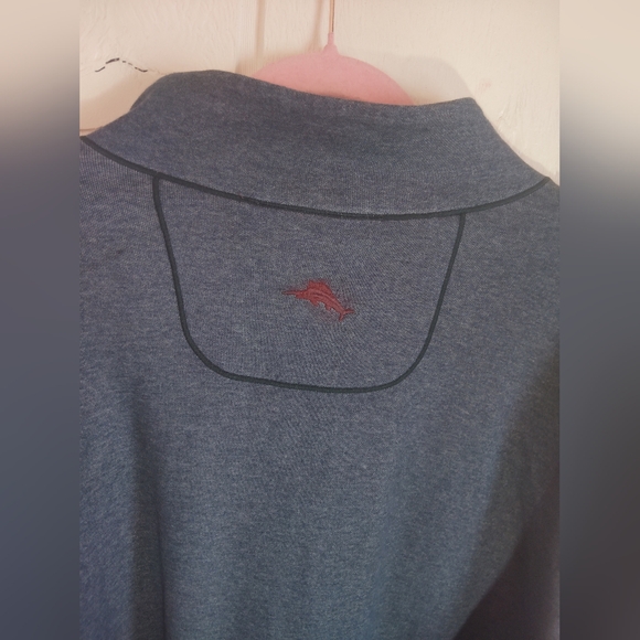 LIKE NEW!! TOMMY BAHAMA, Flipcoast Reversible Pullover. Size XL - Picture 10 of 12